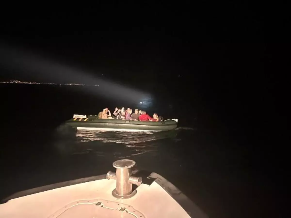 Kuşadası’nda 12 Düzensiz Göçmen Yakalandı