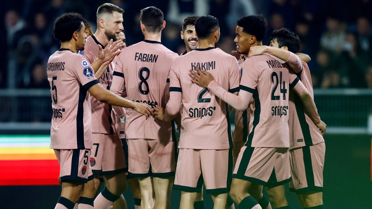 PSG, deplasmanda Angers’ı farklı yendi