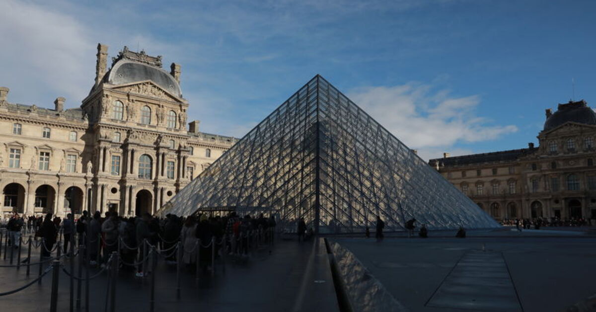 Paris’in ünlü Louvre Müzesi yenilenme sürecine girecek