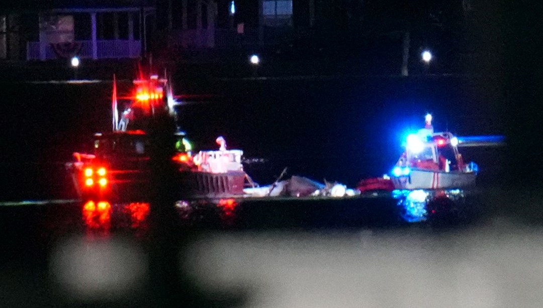 SON DAKİKA HABERİ… ABD’de askeri helikopter ile uçak çarpıştı | Trump: Maalesef kurtulan olmadı