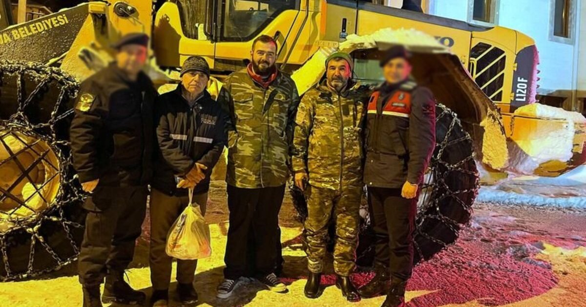 Yaylada mahsur kalan 3 kişi kurtarıldı