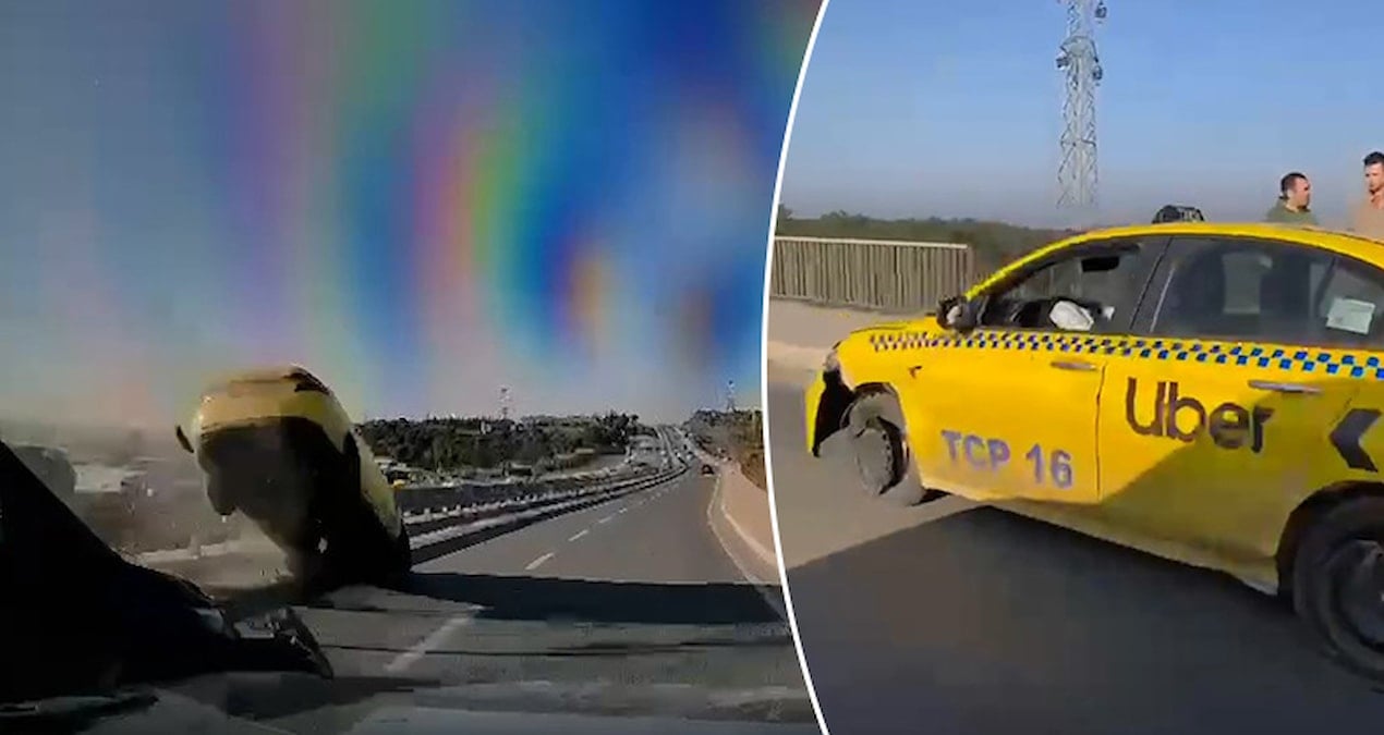 Arnavutköy’de feci kaza! Hızla kavşağa girdi, araçların üzerine uçtu